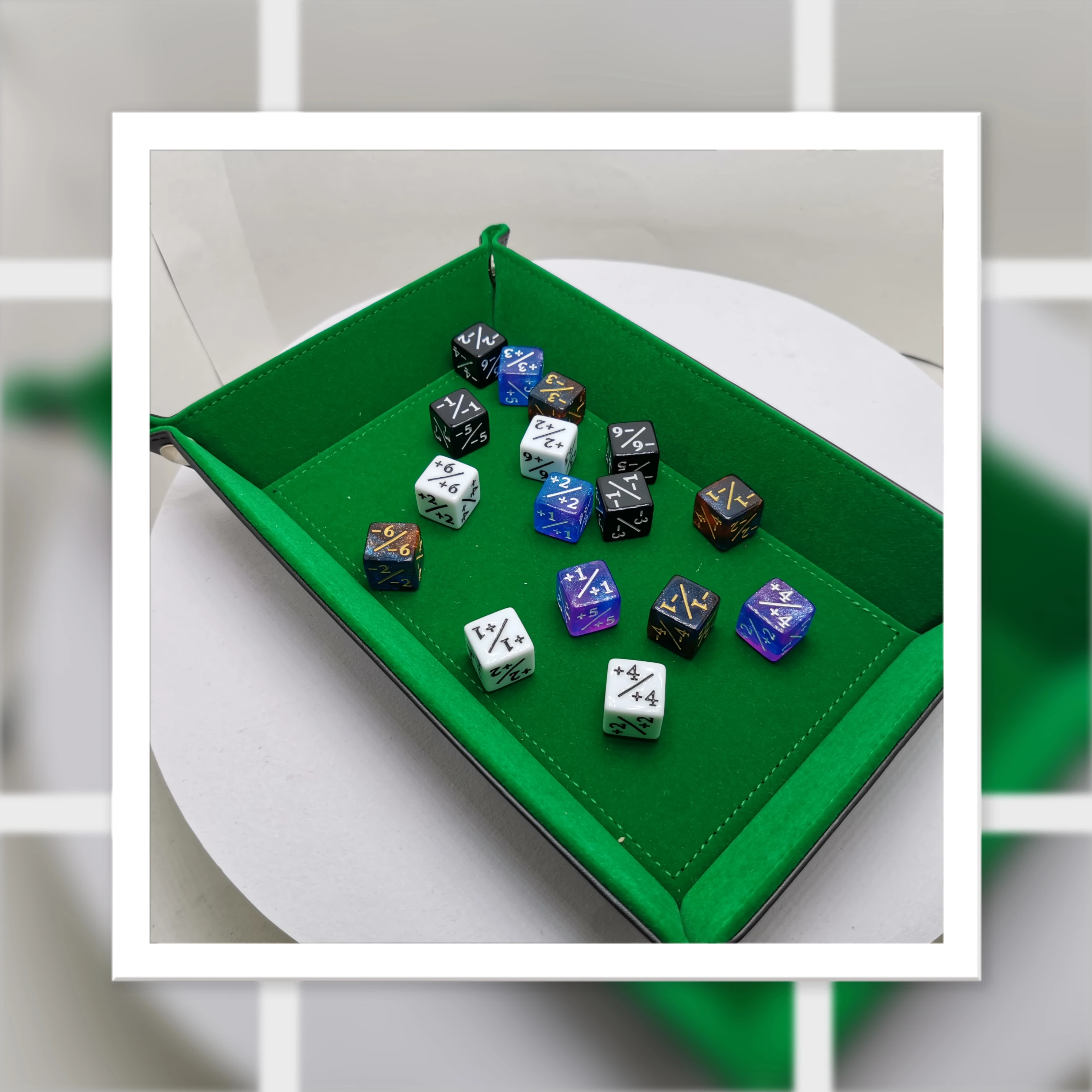 Wholesale 24 pcs Counters Token DiceCustom Addition and Subtraction Dice Plus Minus Dice for Magic The Gathering MTG CCG