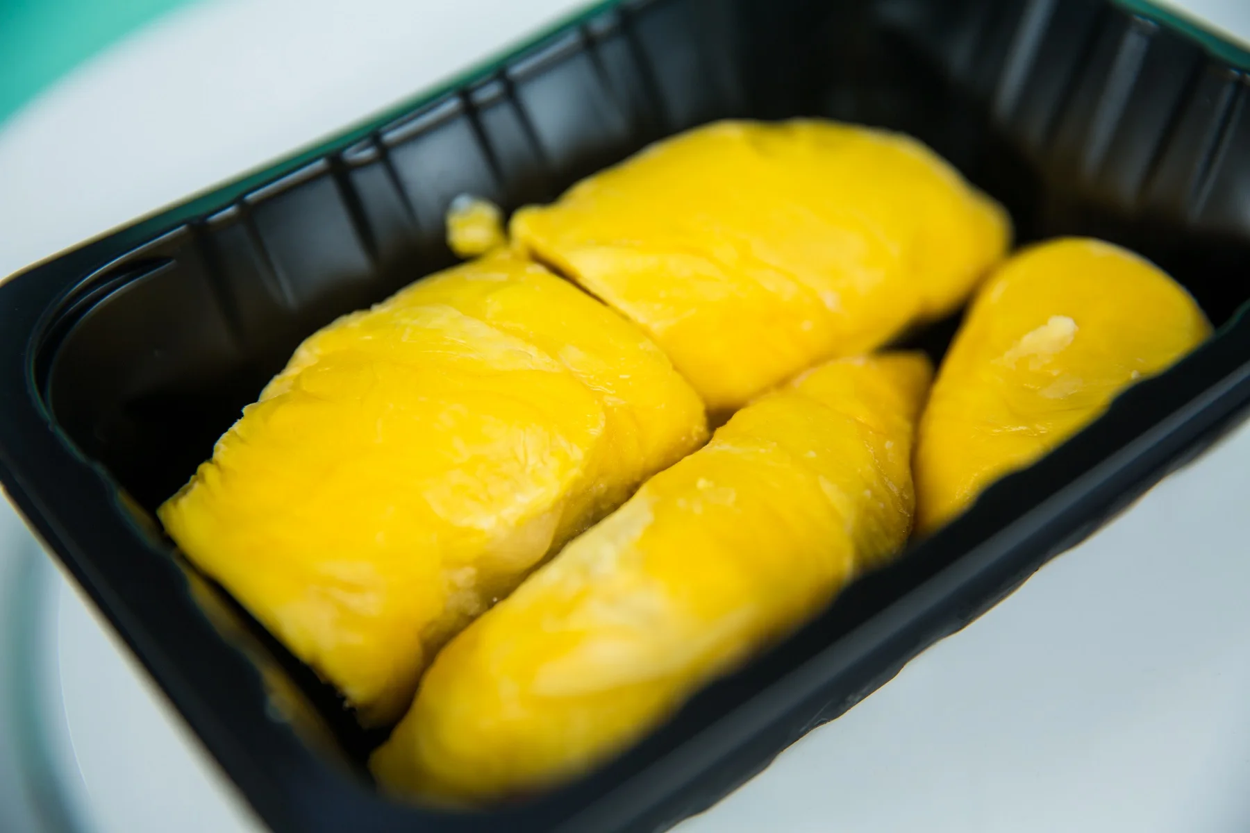 Premium Grade Frozen Durian Pulp Musang King D197 from Fresh Durian Fruit Malaysia Supplier