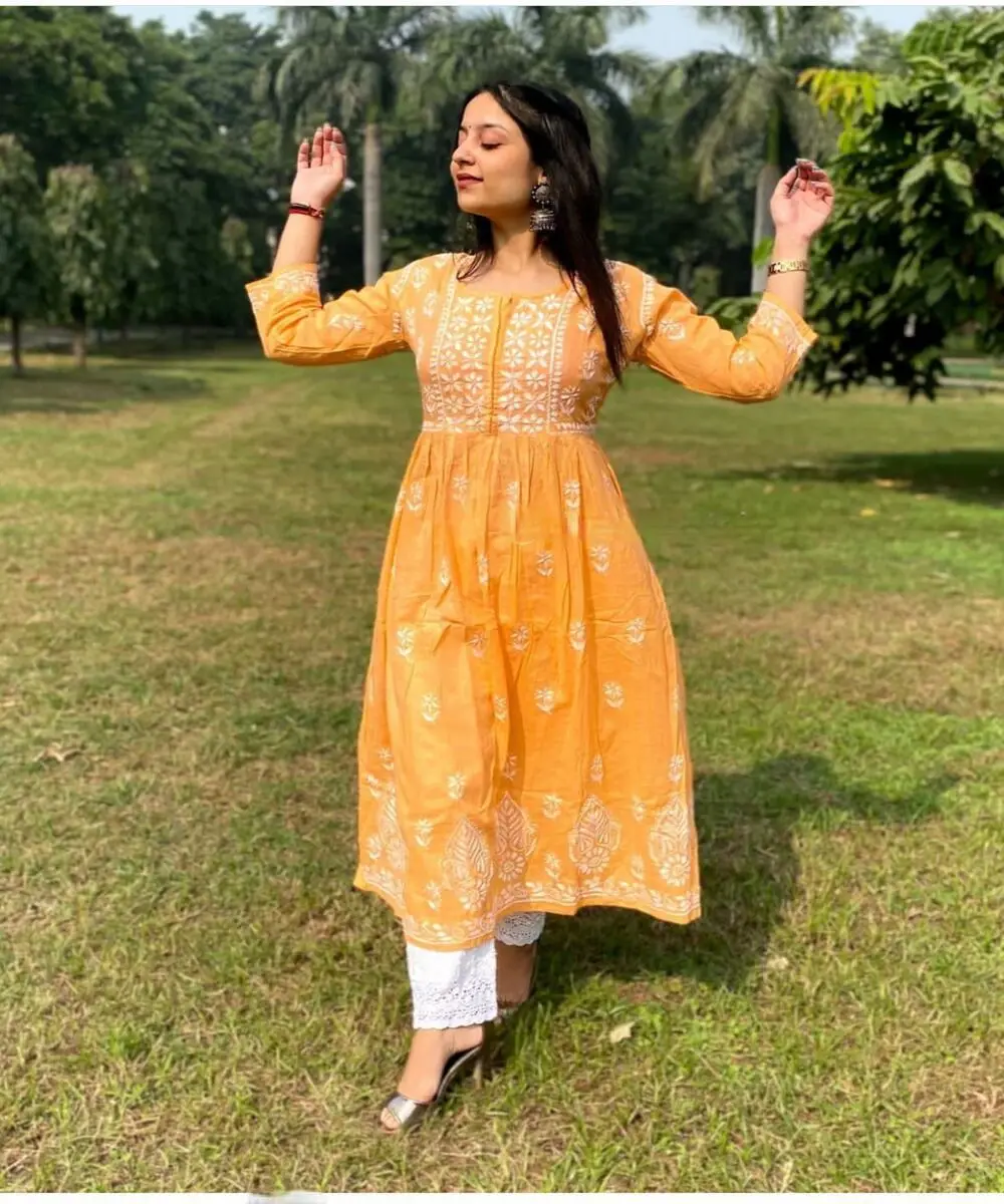 Latest new rich look kurti with beautiful work wholesale lowest price textile market surat