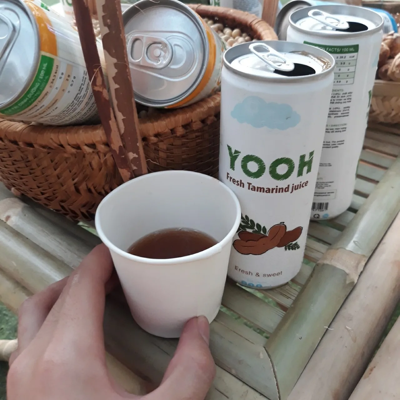 FRESH THAI TAMARIND DRINK canned 240ml from OEM and ODM manufacturer YOOH Brand Vietnam