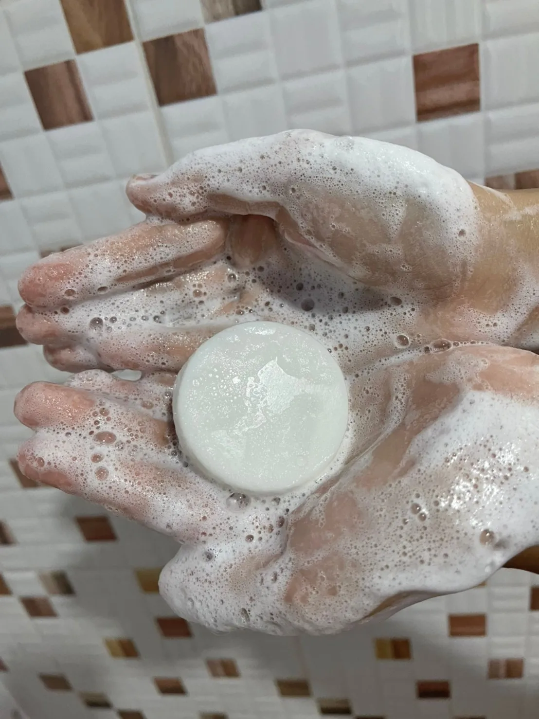  Оптовая продажа OEM рисовое мыло для отбеливания и очистки кожи Заводская поставка отличный Таиланд 100 г.