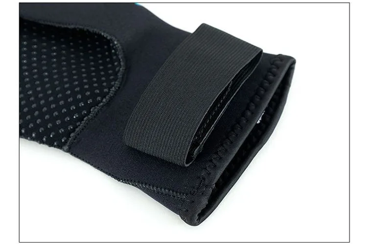 
2021 Wholesale 3mm diving gloves catch fish anti slip anti stab wear resistant diving gloves keep warm and cold 