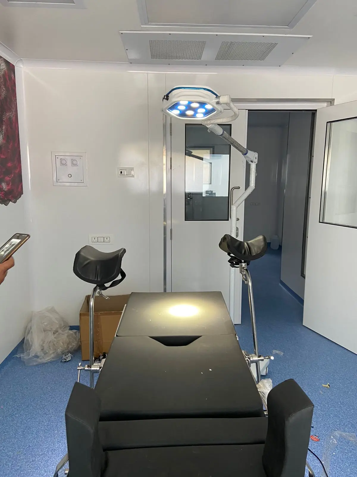 Electric NON C-ARM Operation Table With Best Medical Steel grade used Rust Proof General Surgery table