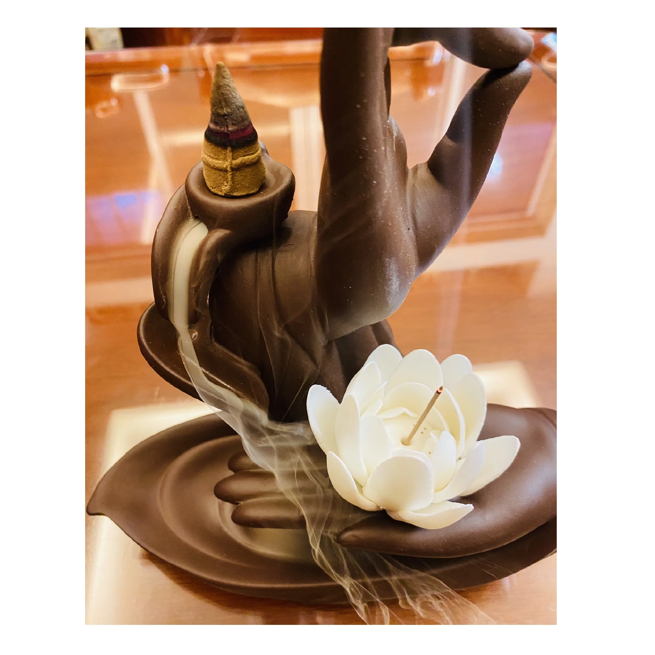 Indoor naturally frankincense incense Fortune and Blessing from Vietnam Freshen air aroma Type Cone scent