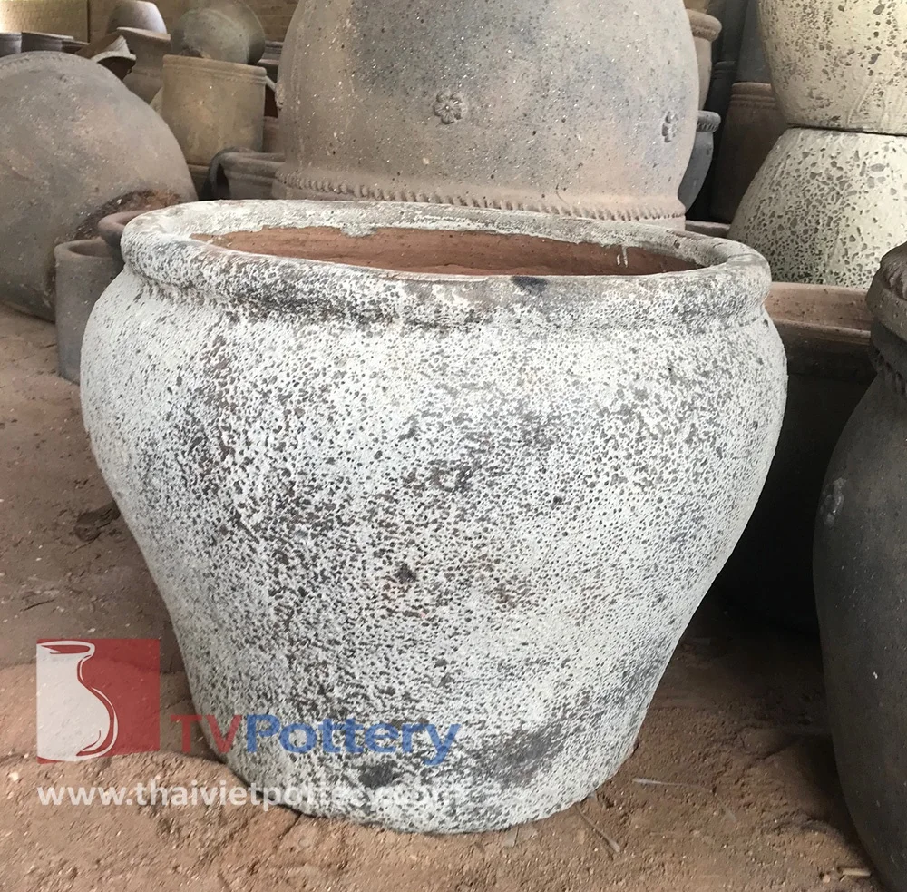 black clay pots