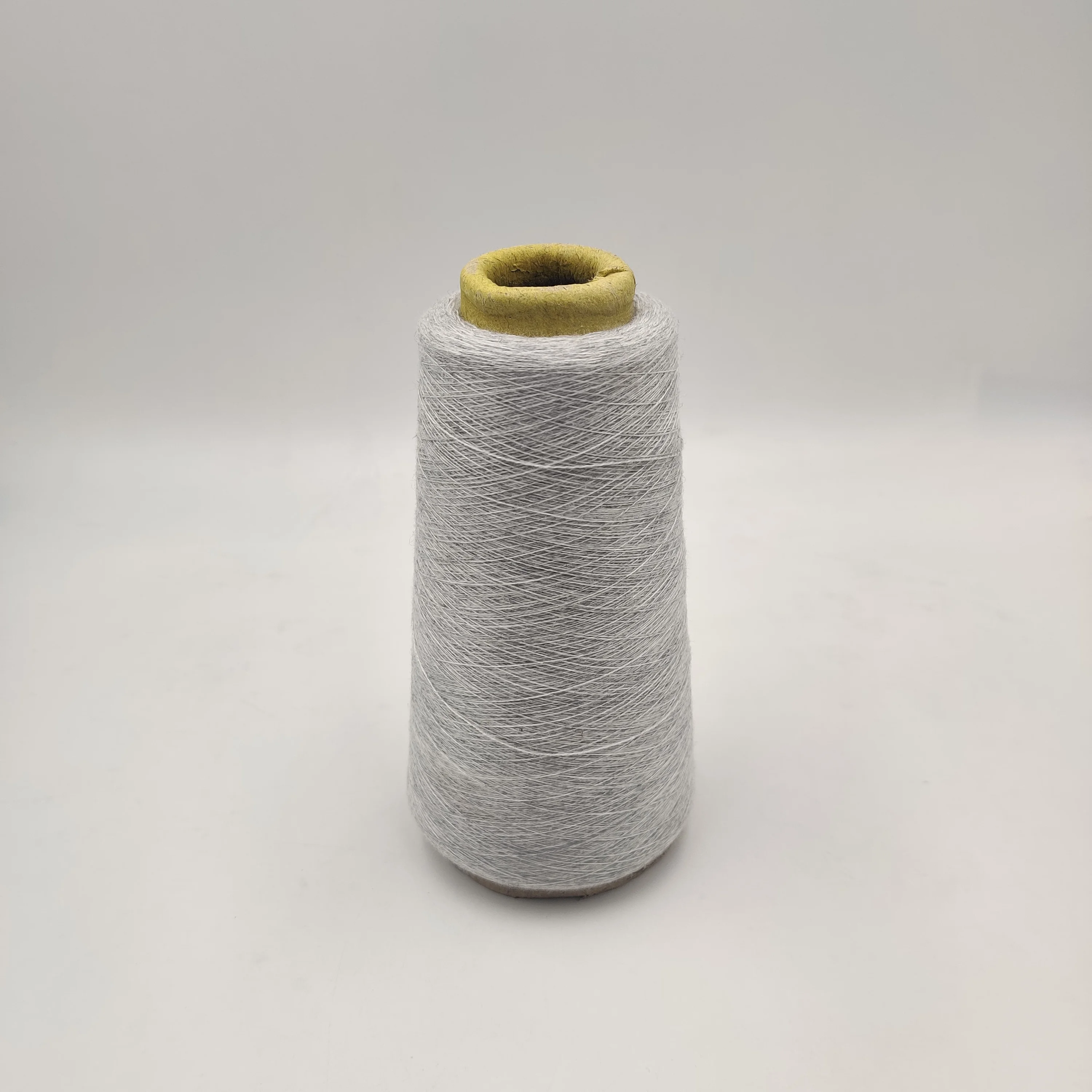 Wholesale 32/2 10% wool 30% nylo YarN Mohair South African Cashmere Handmade Scarf Diy Wool Thread Mink Fleece Yarn for Knitting