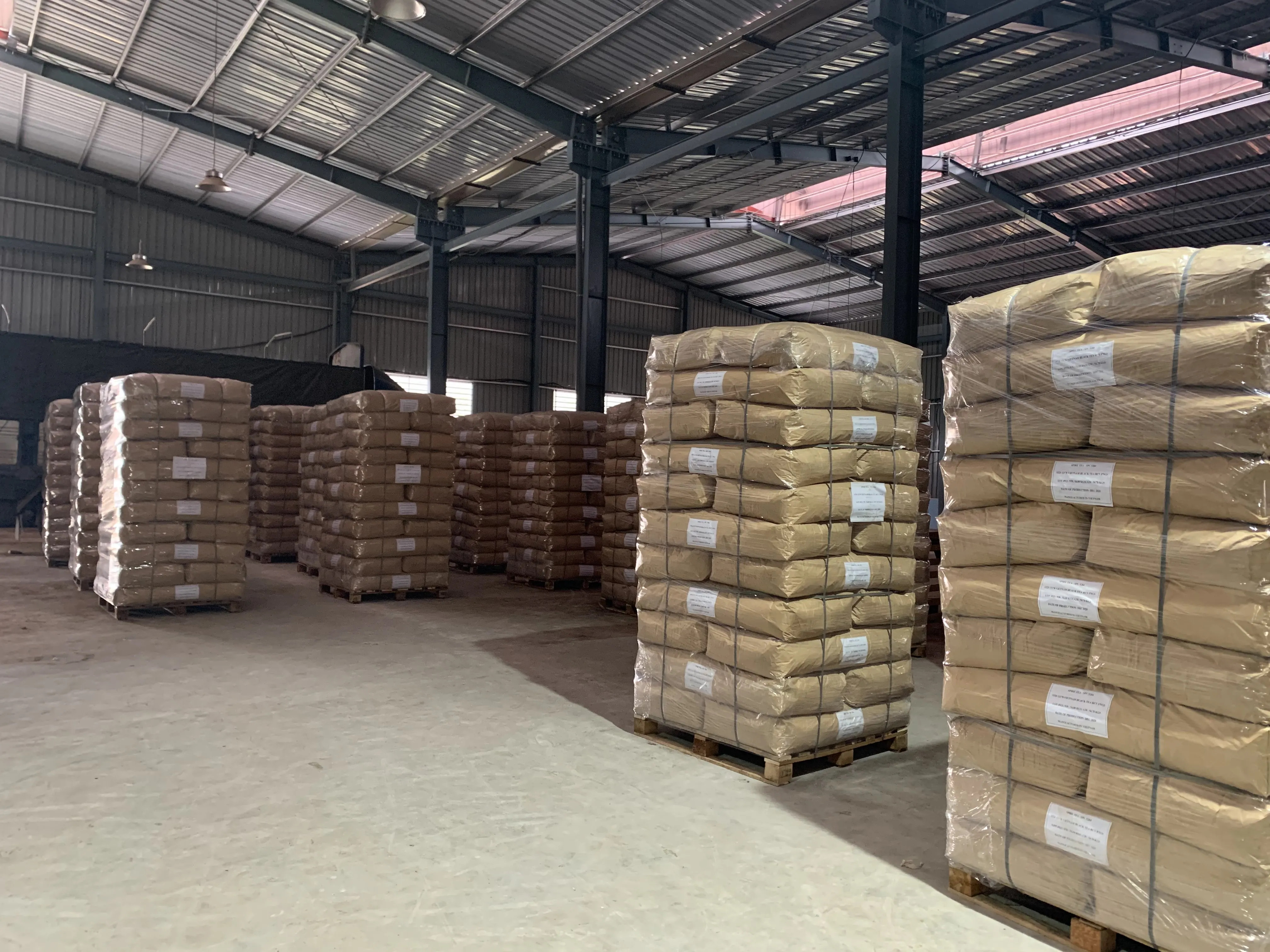 Healthy drinks - Vietnam black tea - well blended high quality FBOP black tea