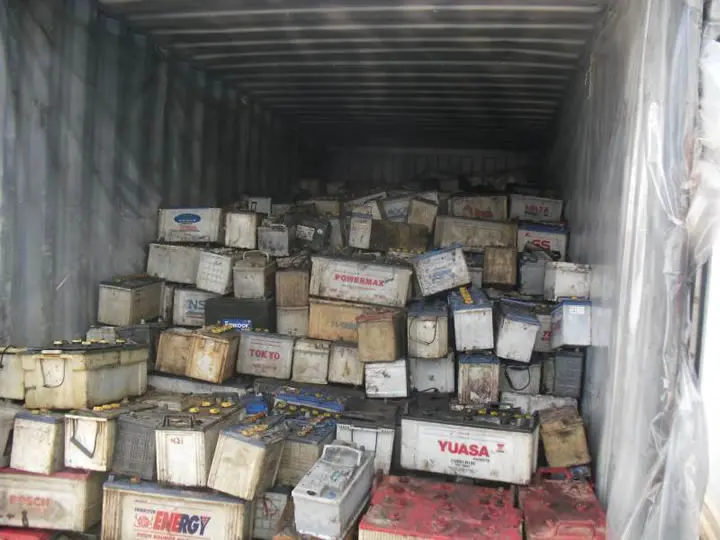 Pure Drained Whole Battery (Rains), 100% Pure Scrap Battery Lead Acid Dry Drained Battery Lead Scrap At Low Price.