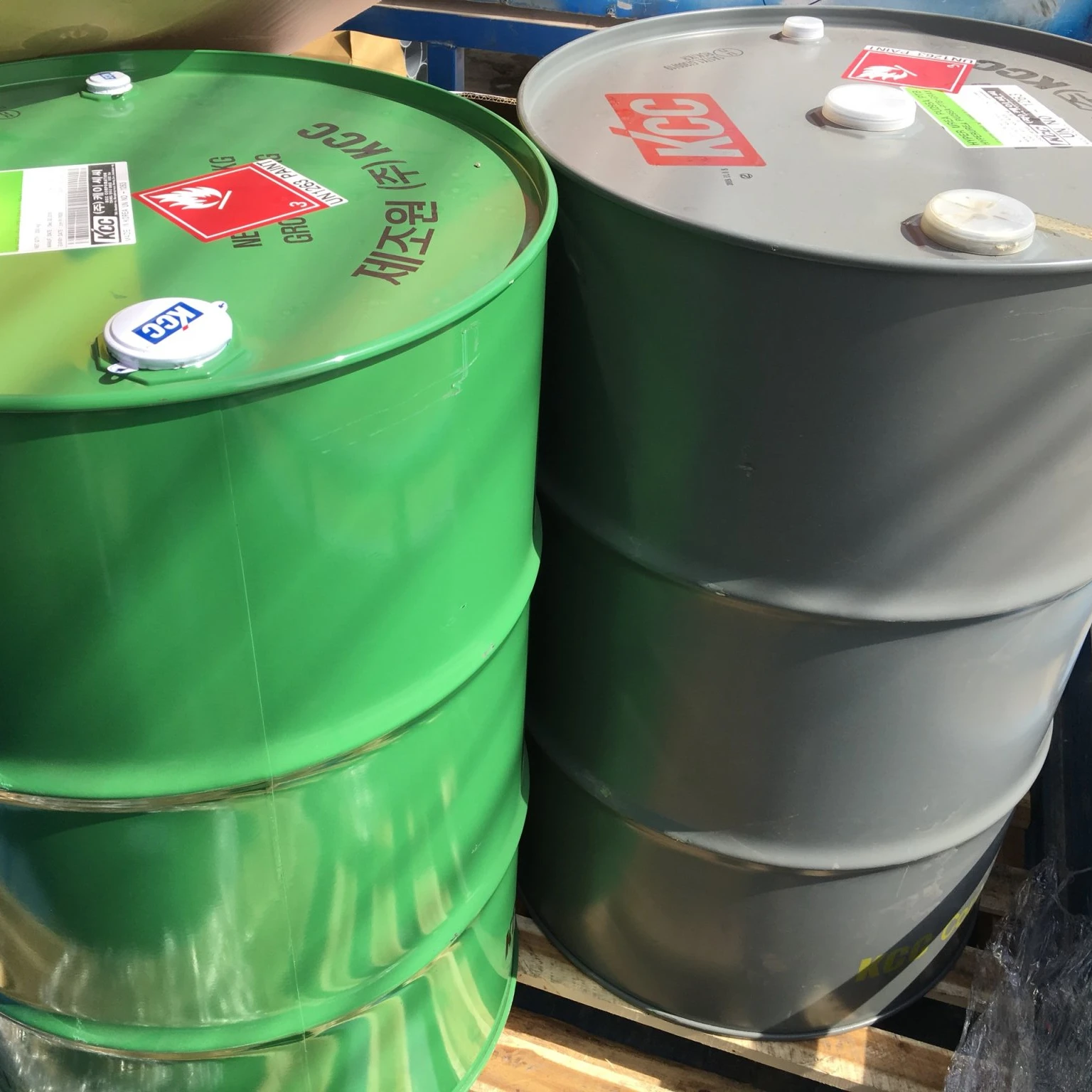 
HYPERUREA PU295A Polyurea resin based waterproof coating with excellent strength, elongation suitable for concrete,metal 385kg 