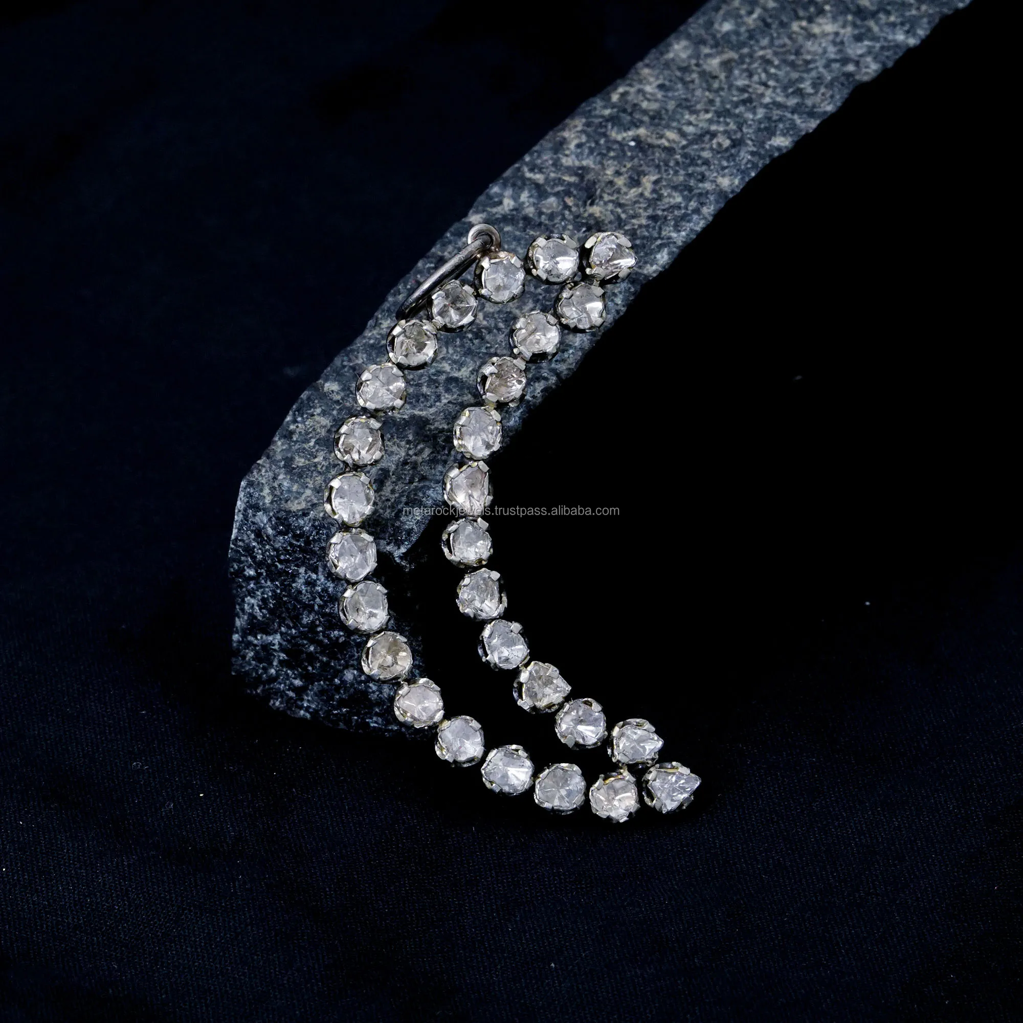 Natural Rose Cut Diamond Jewelry 925 Sterling Silver Polki Diamonds Crescent Moon Pendant