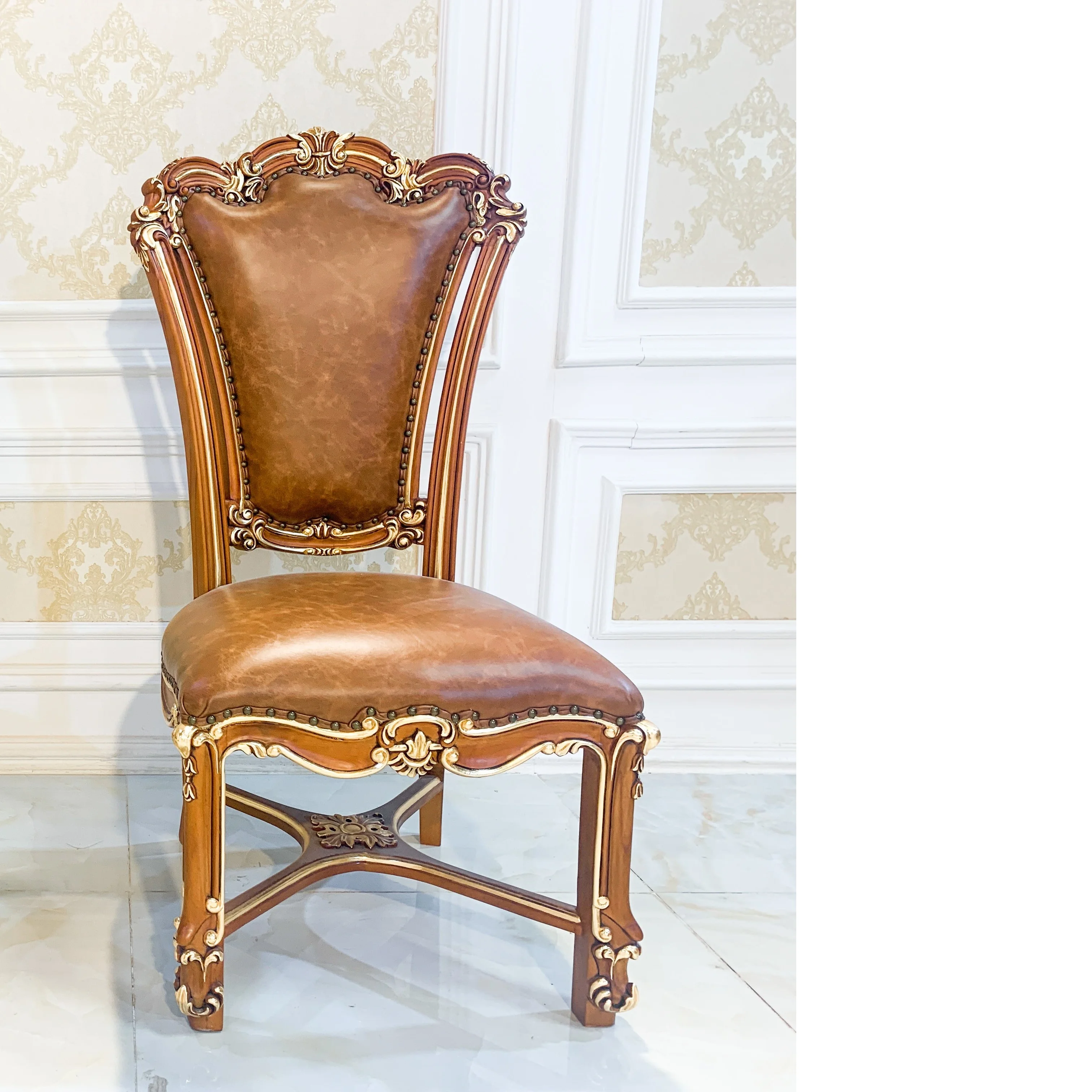 Silik Apollonia стул с обивкой из высококачественной итальянской воловьей кожи позолоченными подлокотниками