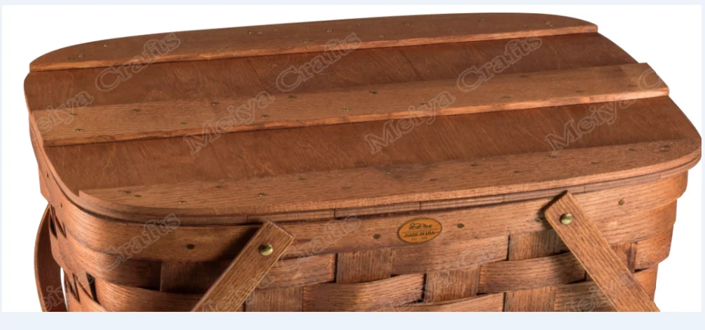 China Factory Natural Wood Clip Picnic Basket