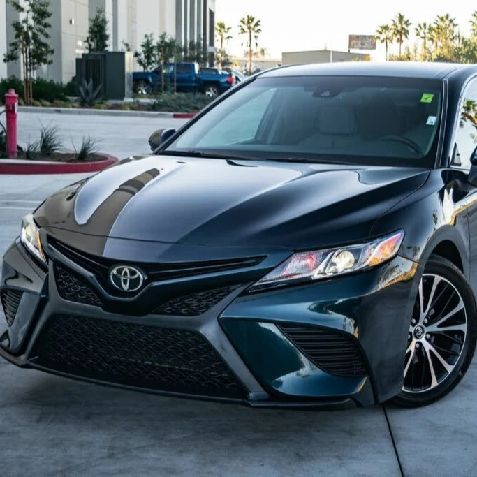 Подержанные автомобили Toyota Camry 2018 2017 Toyota Camry