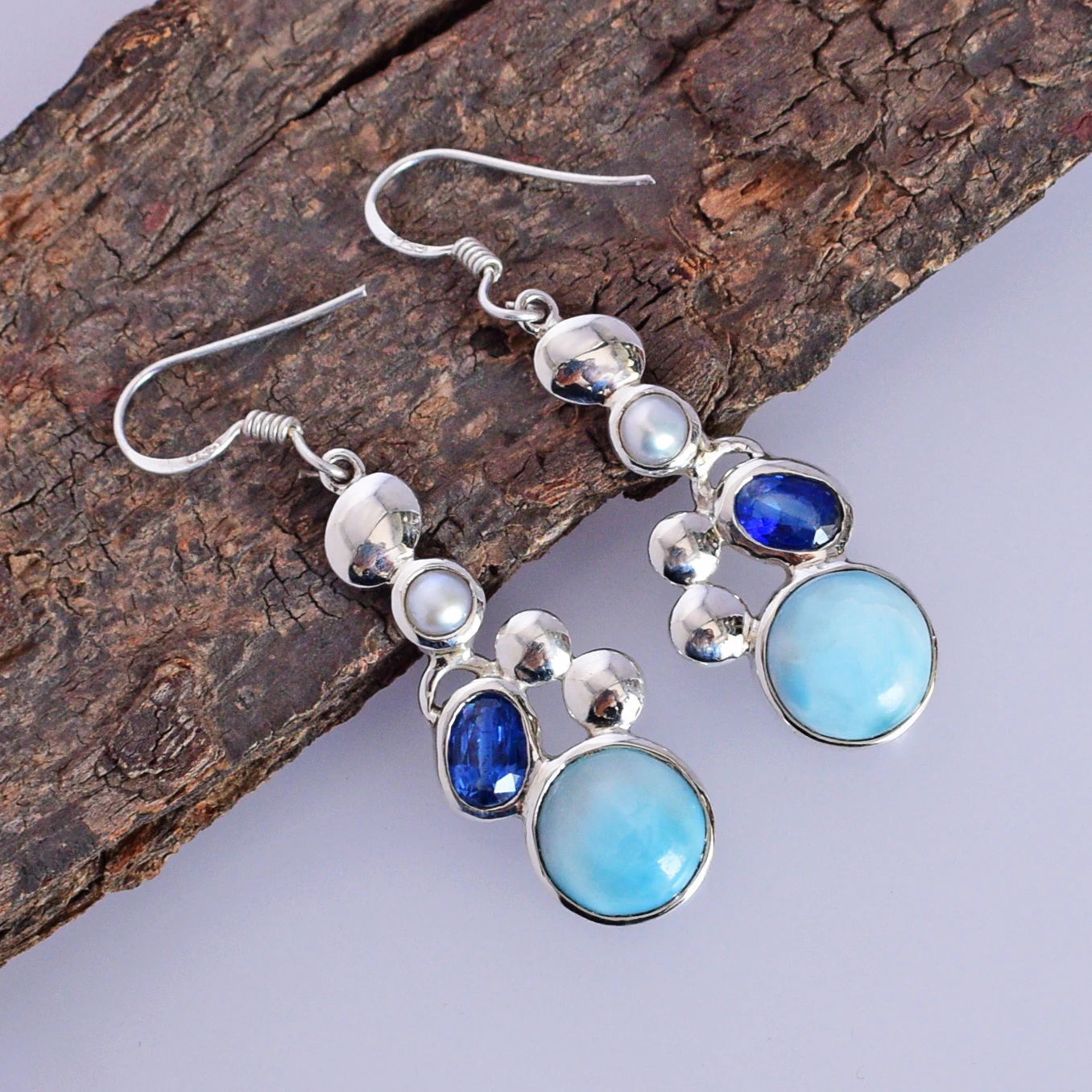 Best Wholesaler 925 Sterling Silver Natural Larimar Kyanite Gemstone Hook Earrings Mother of Pearl Jewelry in Lowest Price
