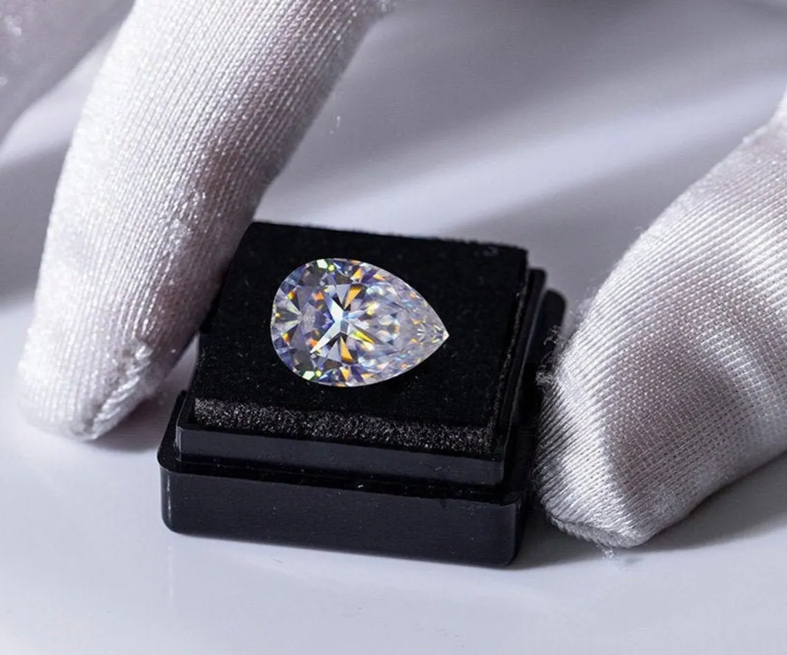 1.72 Ct Pear White J Color VS1 Clarity Loose Moissanite Excellent Cut CVD Diamond Lab Grown Diamond by Ritzin Inc
