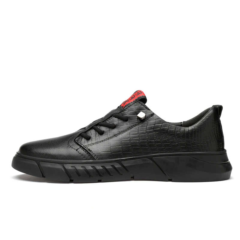 Nuevo estilo de cuero de los hombres de moda Zapatos de mocasin Gommino para los hombres