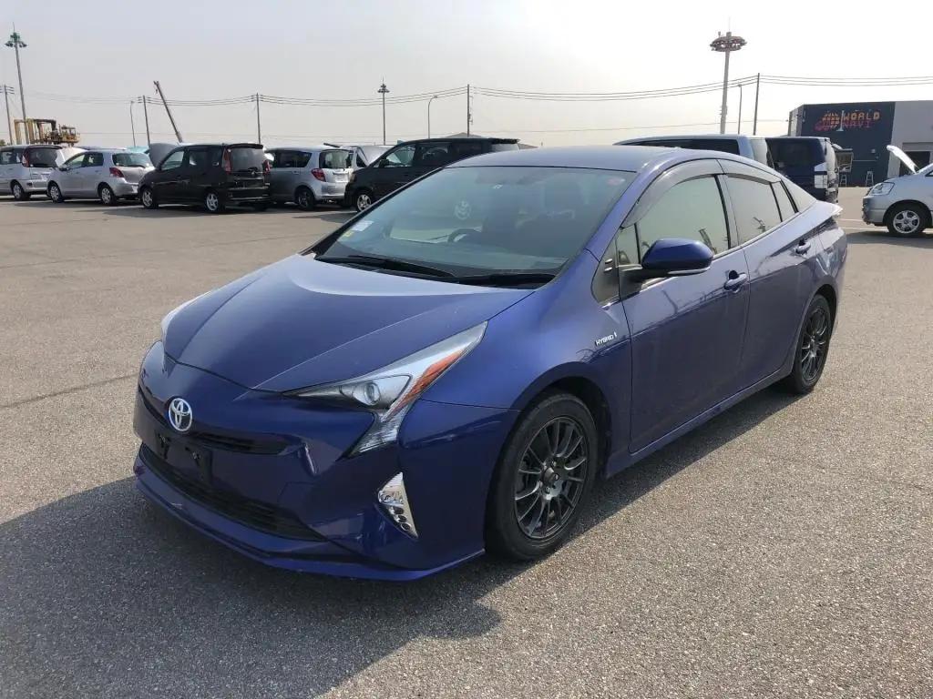 Second Hand /Used 2016 TOYOTA  PRIUS S TOURING PACKAGE available   Right hand drive. Left Hand Drive