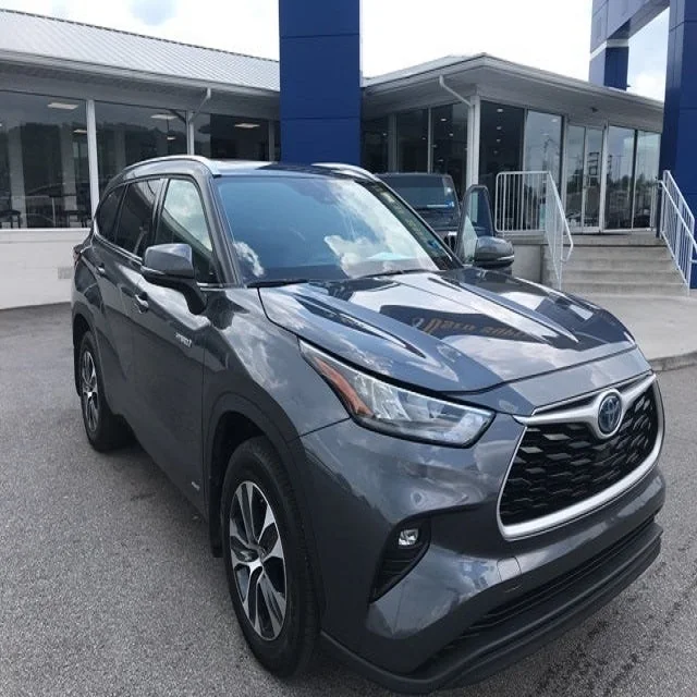 Доступны гибридные автомобили Toyota Highlander