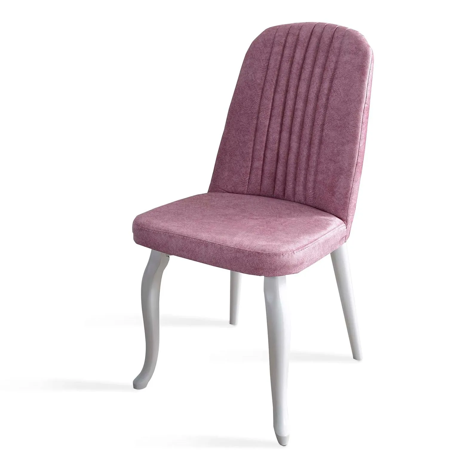 
Деревянное кресло с удобными ножками 