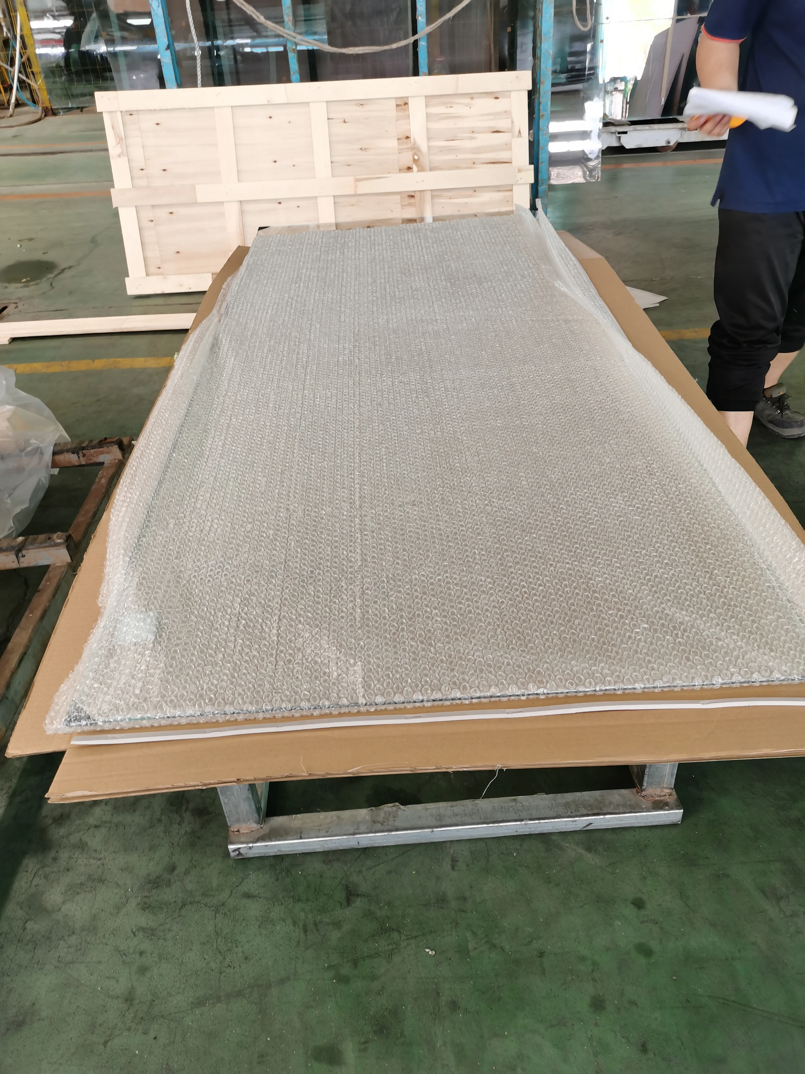 5mm 6mm 8mm 12mm thick clear tempered float glass panel for door/glass garden greenhouse/frosted safty glas