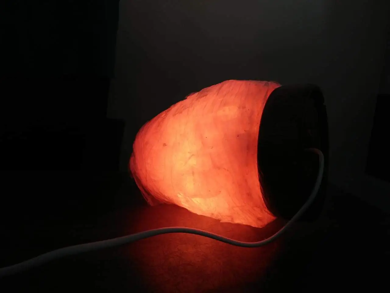 Hot Selling  Quality Natural Pink Himalaya Salts LampsNatural  Himalayan Pink Salts Lamps Natural  In Wholesale Price