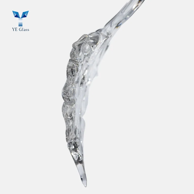 Modern Art Hanging Crafts Glass Leaf Pendant Lamp Decoration