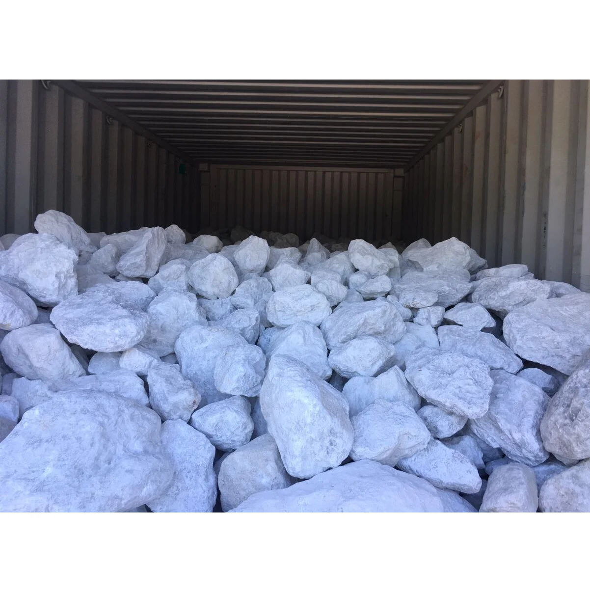 White Limestone Exterior Castle Stone Wall Stone Decoration Made In Vietnam Cheap 2022