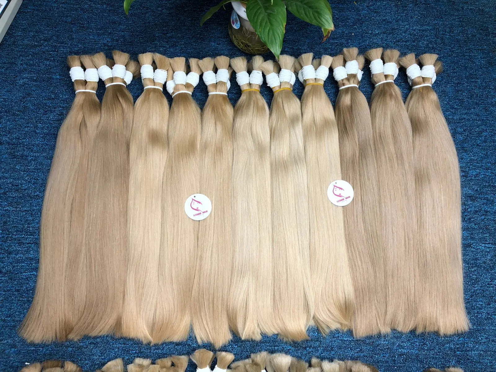 Оптовая продажа человеческие волосы remy наращивание волос светлый цвет высокое качество