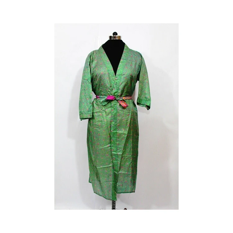 Women Casual Wear Kimono Robe Hippie Sari Bohemian Style Nightgown Beach Wear Sexy Silk Sari Printed Kimono Robe for Women