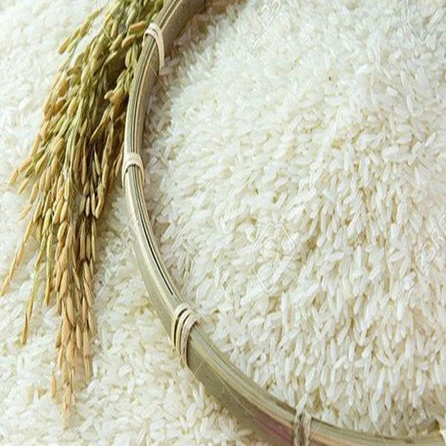 Производители 5% сломанного необработанного риса