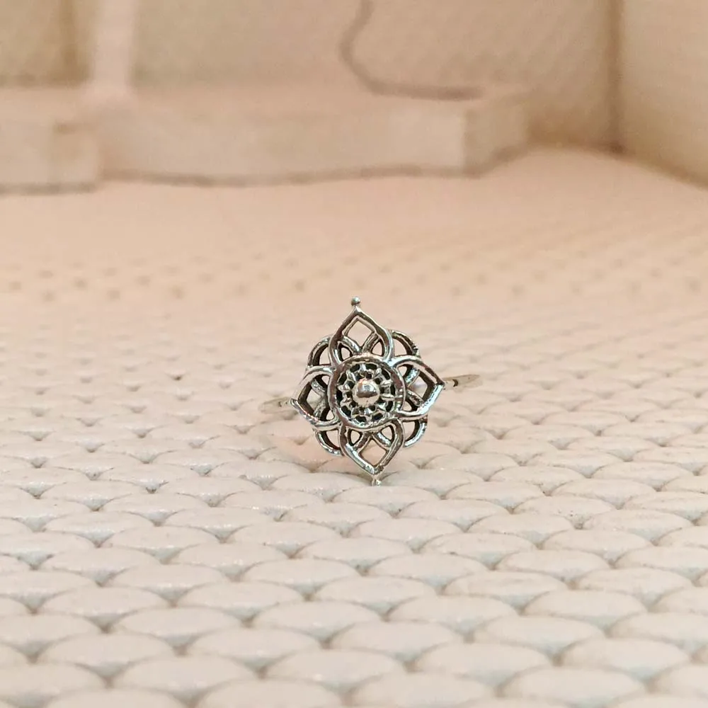 Beautiful Unique Style Pure 925 Sterling Silver High Quality Handmade Plain Unique Ring