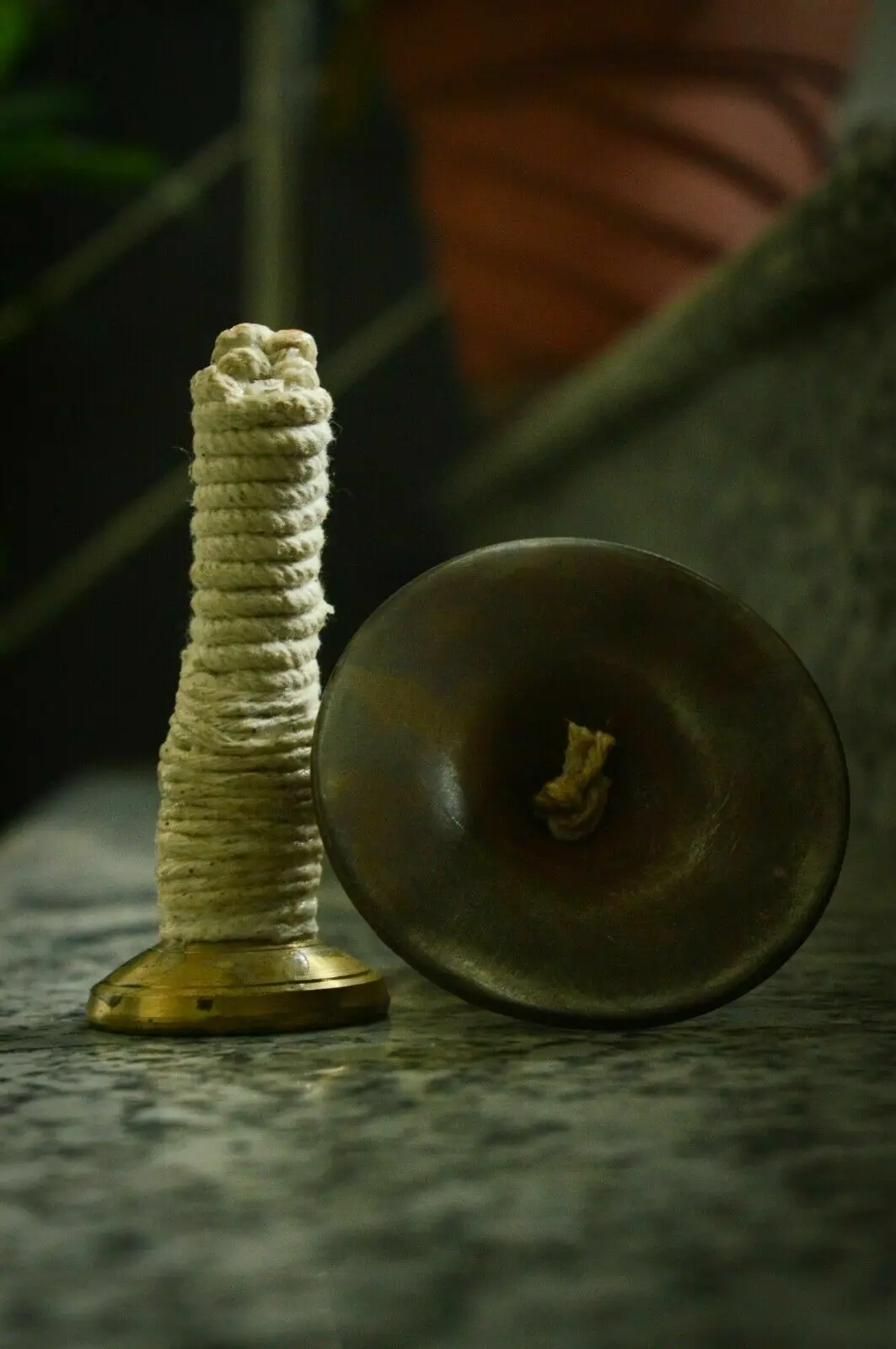 Indian High classical material 2 Piece Brass Thalam Musical Instrument Manjira Hand Percussion Finger Cymbal Taal Jathi