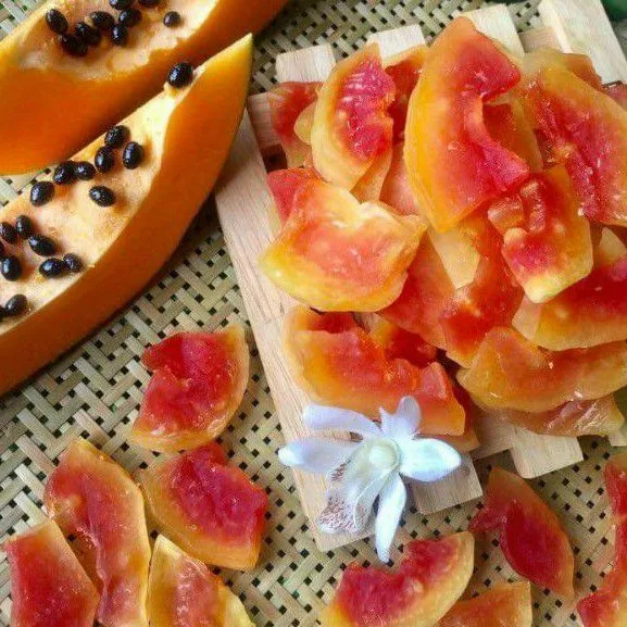 Wholesale COMMON Natural Fruit Snack Food Sweet and Brittle Sliced Dried Banana With Vacuum Pack From Vietnam