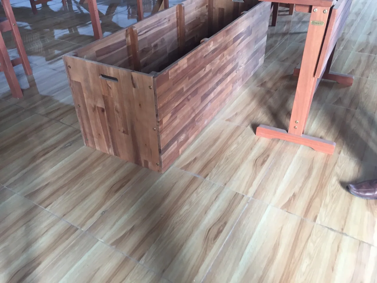 White color wooden square foldable table portable outdoor folding side table wooden tray acacia removable legs