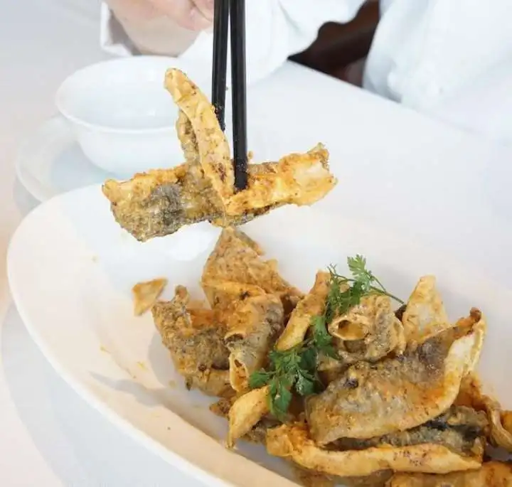 100% натуральная рыбья кожа BASA с солеными яйцами производитель MS. ELAINE + 84 375 431 541 (WHATSAPP)