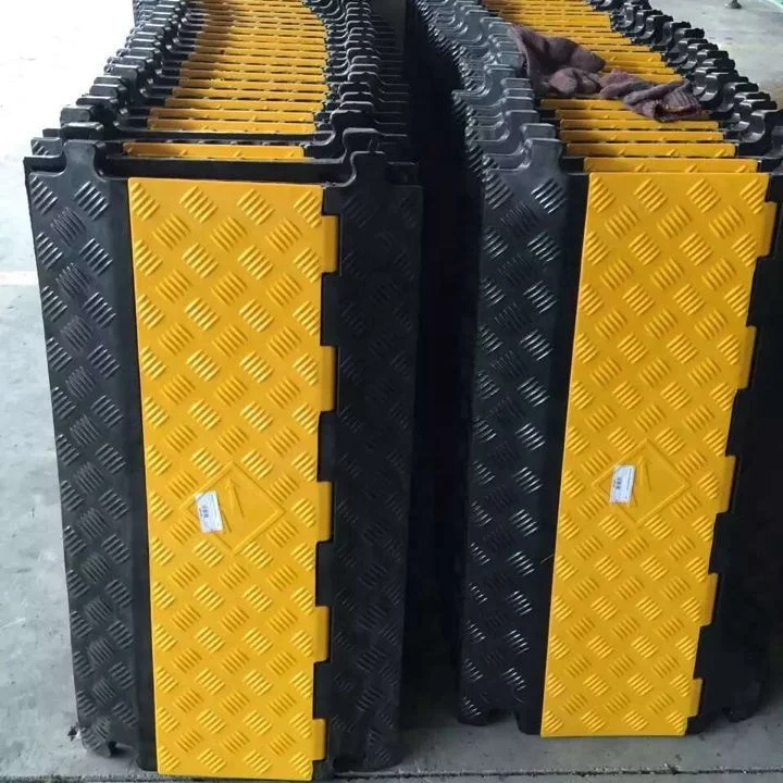 1 2 3 4 5 Channel Wire Cord Protective Traffic Speed Ramp Tray Rubber Cable Guard Bridge Ramp Protector