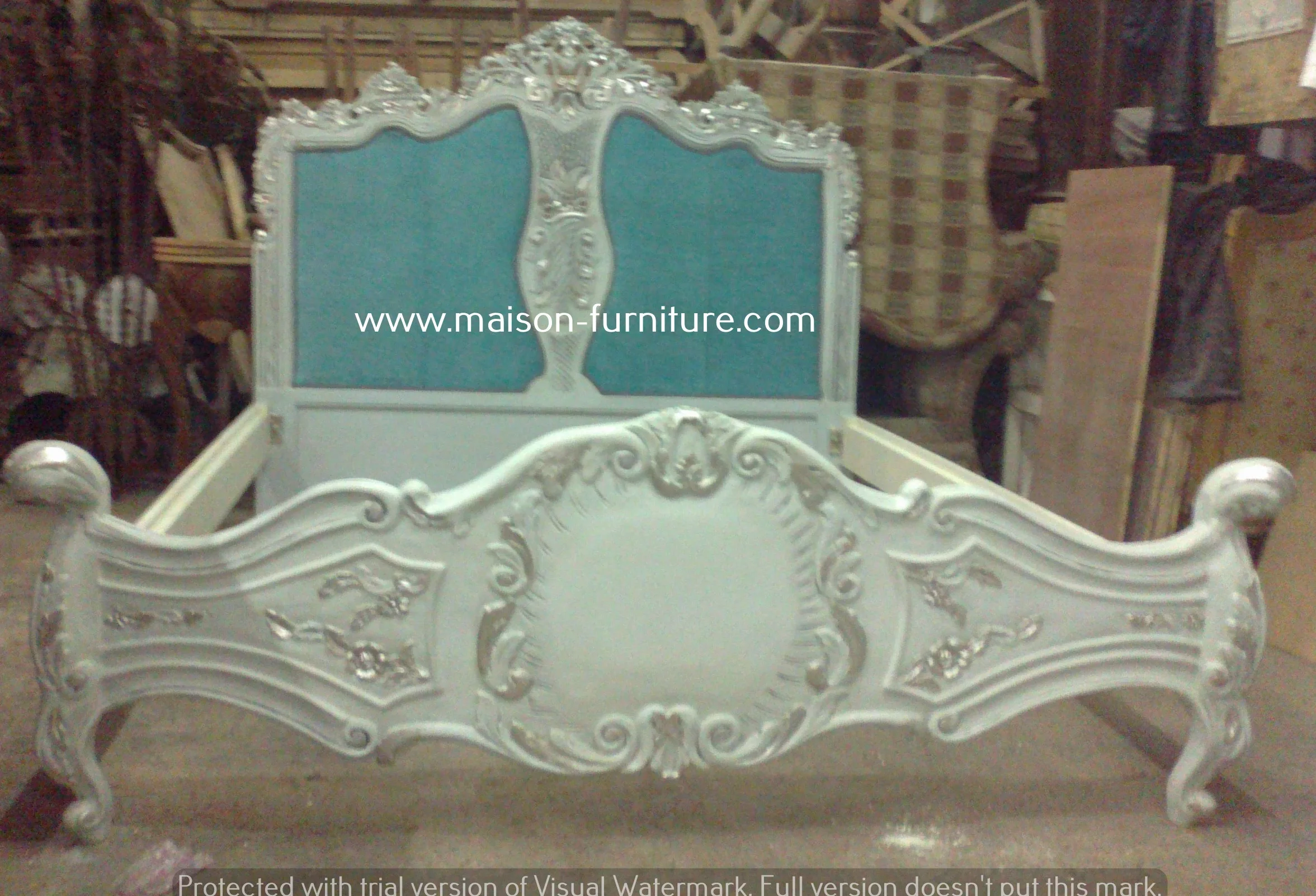 French king Bed 	royal king size bed