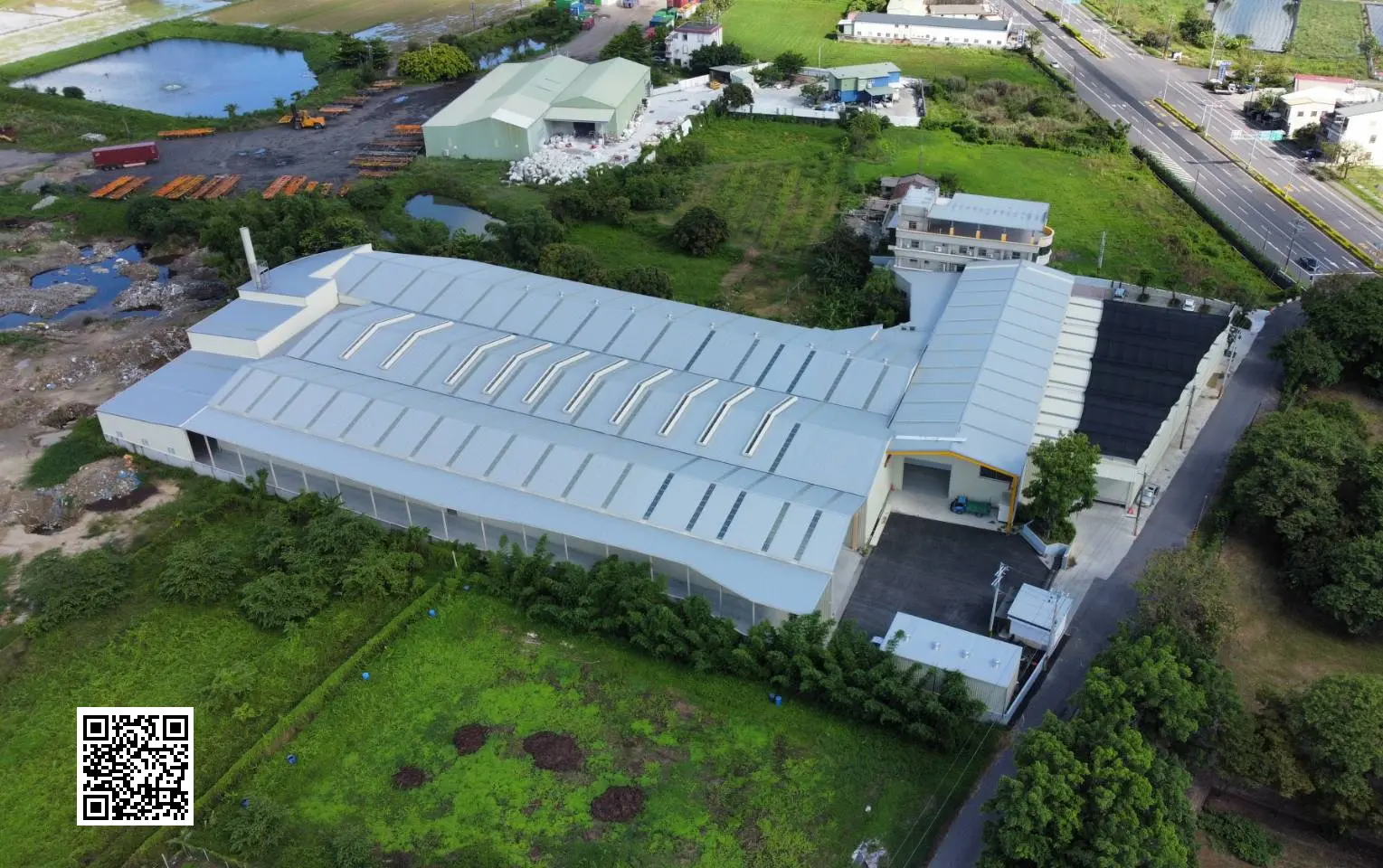 Elegant  Artificial quartz made in Taiwan for countertops,vanity tops & table tops or interior design