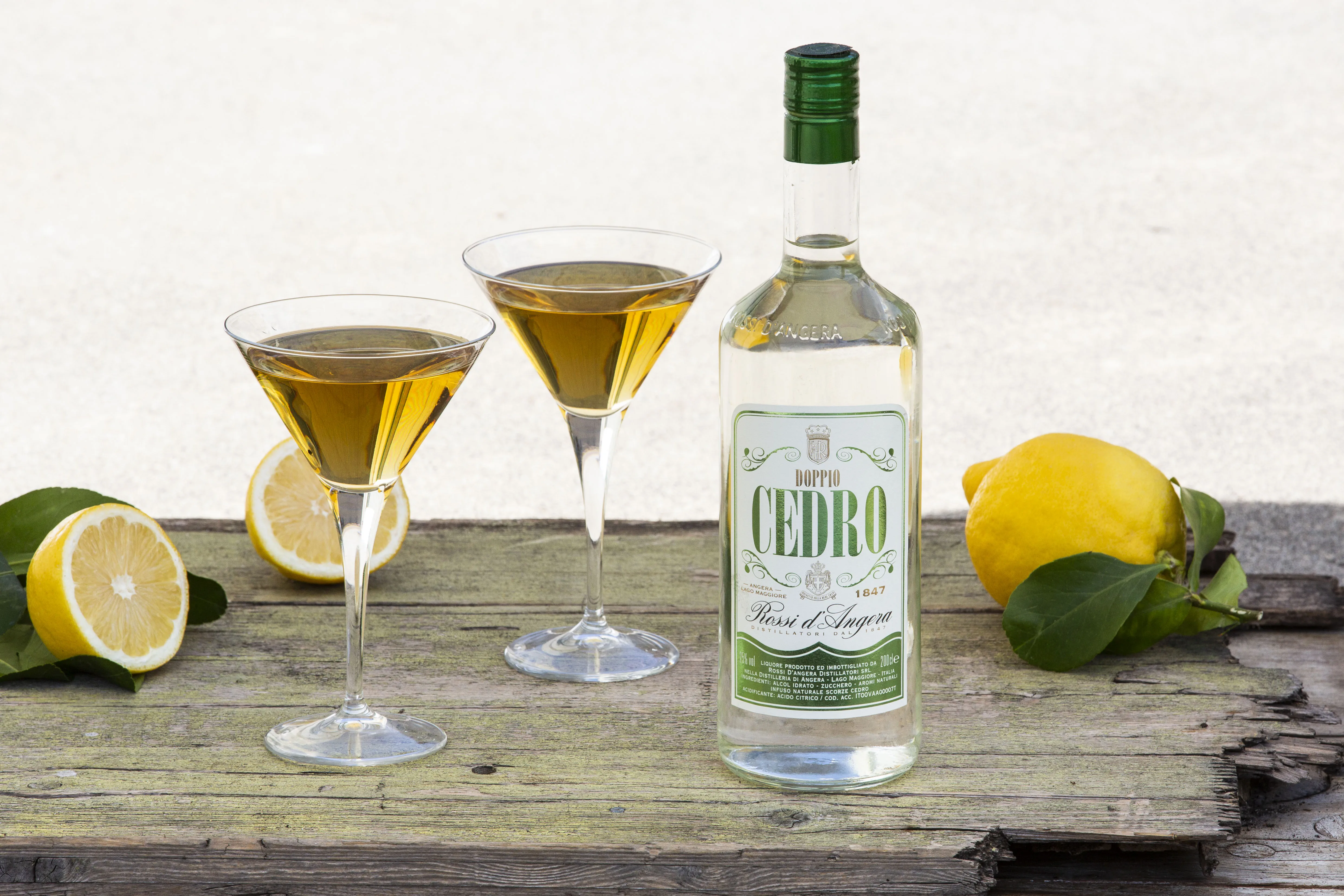 Premium quality Italian spirits liqueur Cedro 25%vol 100cl alcoholic beverage