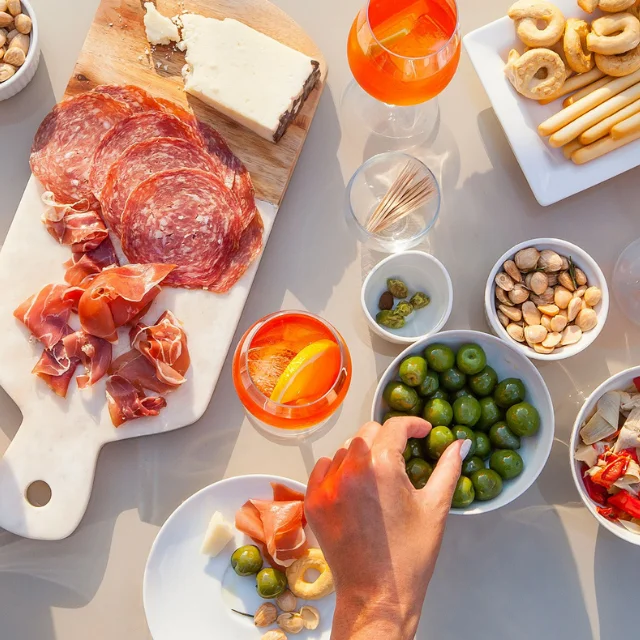 Typical Apulian Snack Taralli Biscuits Cookies Savoury Snack with Onion and EVO Oil for starters and aperitifs 250g