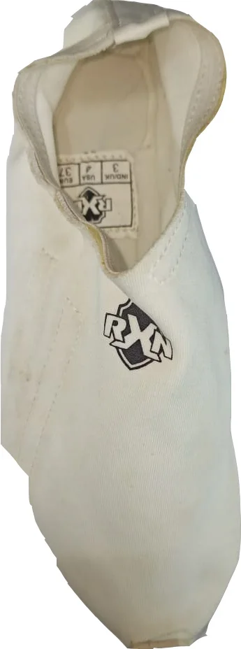 Lightweight Girls Gymnastics Dancing Sport Shoes Synthetic Leather & Natural Rubber Outsole Soft Touch Lycra Material for Adults