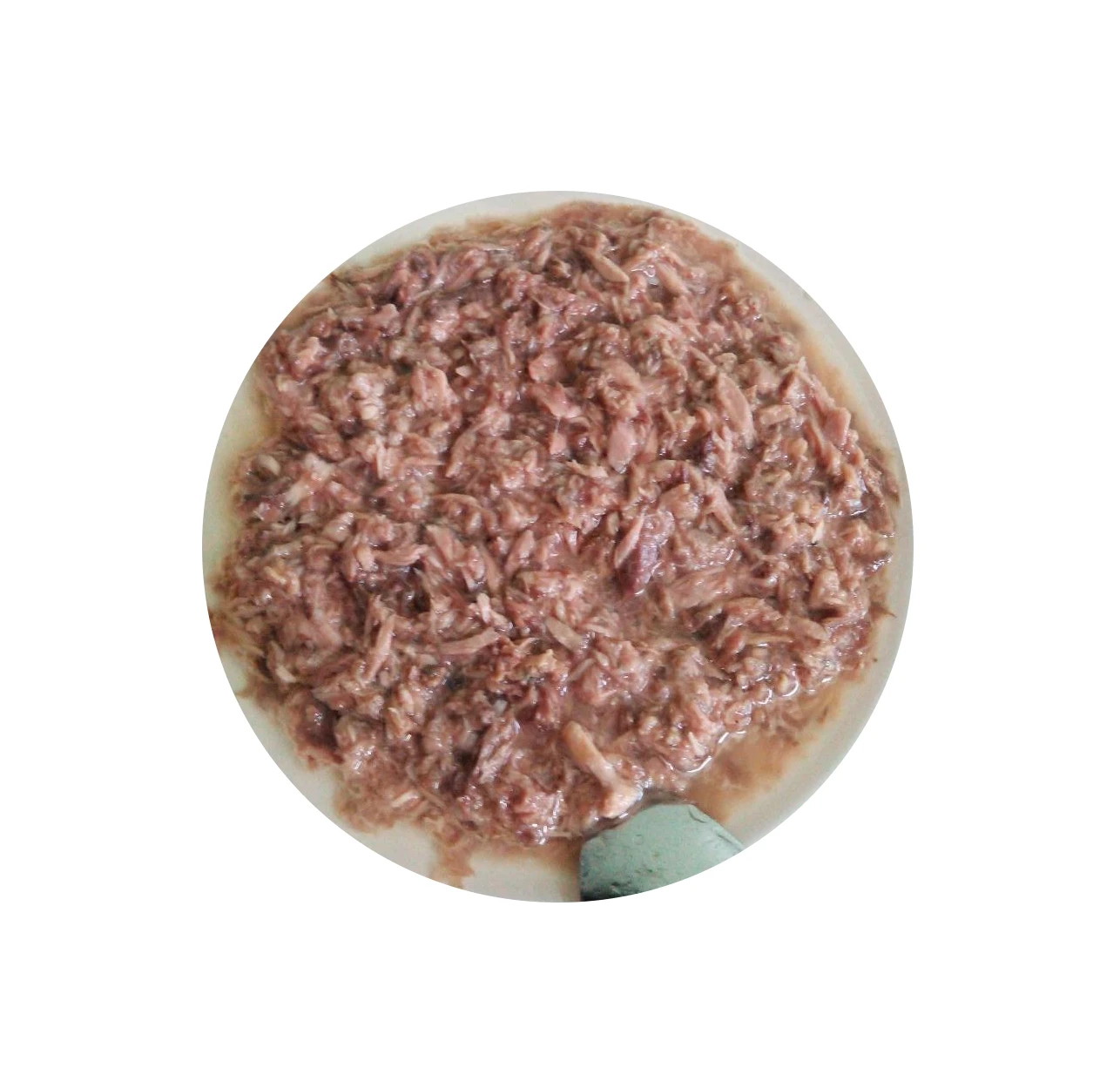 Canned skipjack tuna shredded chunk and solid drom Thailand