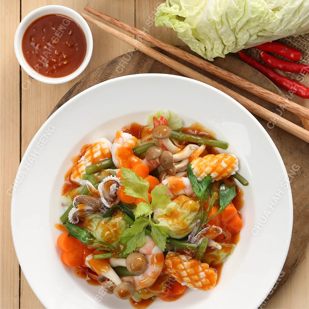 Delicious 350g Cantonese Suki Sauce For Hot Pot Meal or Grilled Dishes With 18 Months Shelf Life From Thailand