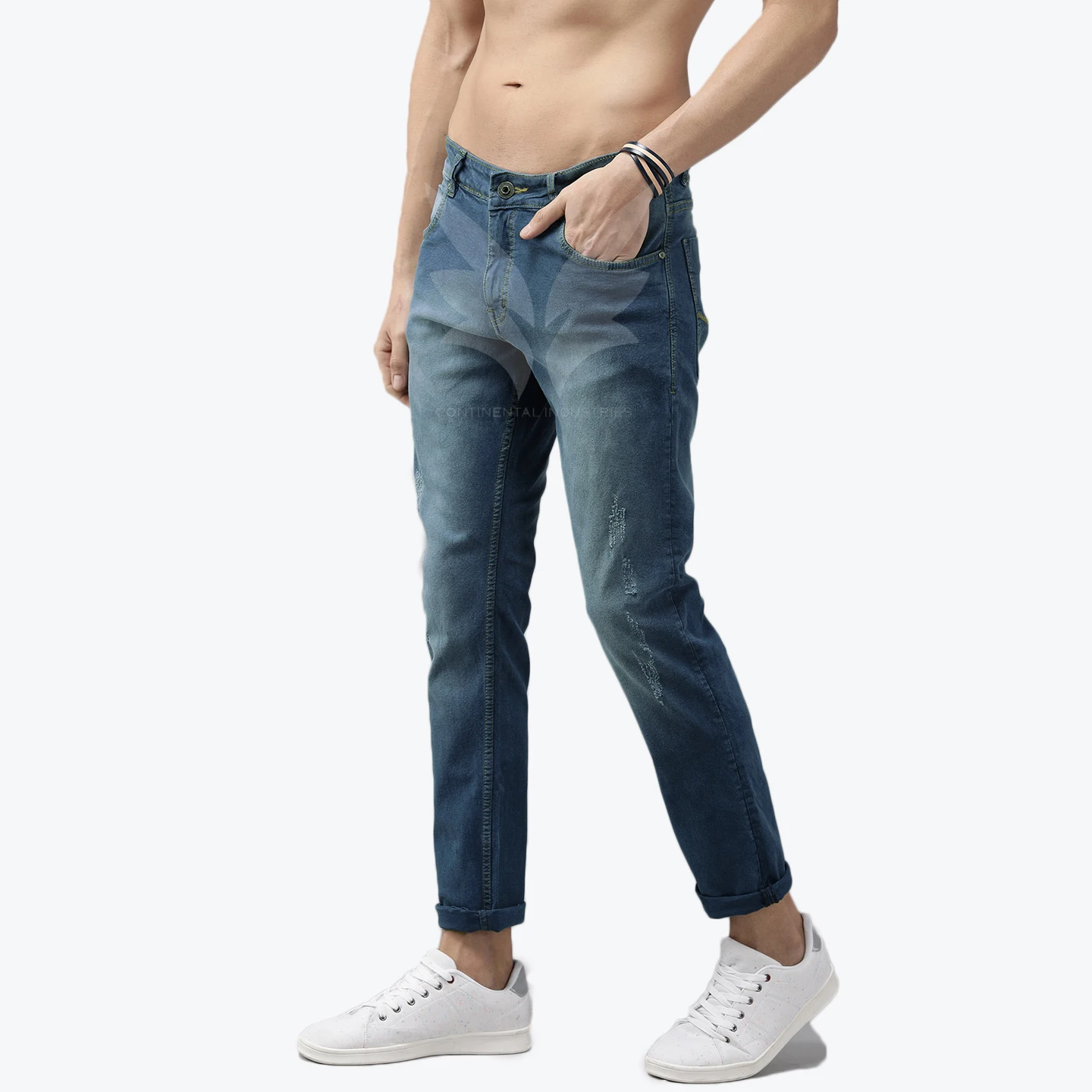 Men Blue Slim Fit Mid-Rise Mildly Distressed Customized Stretchable Jeans on wholesale price