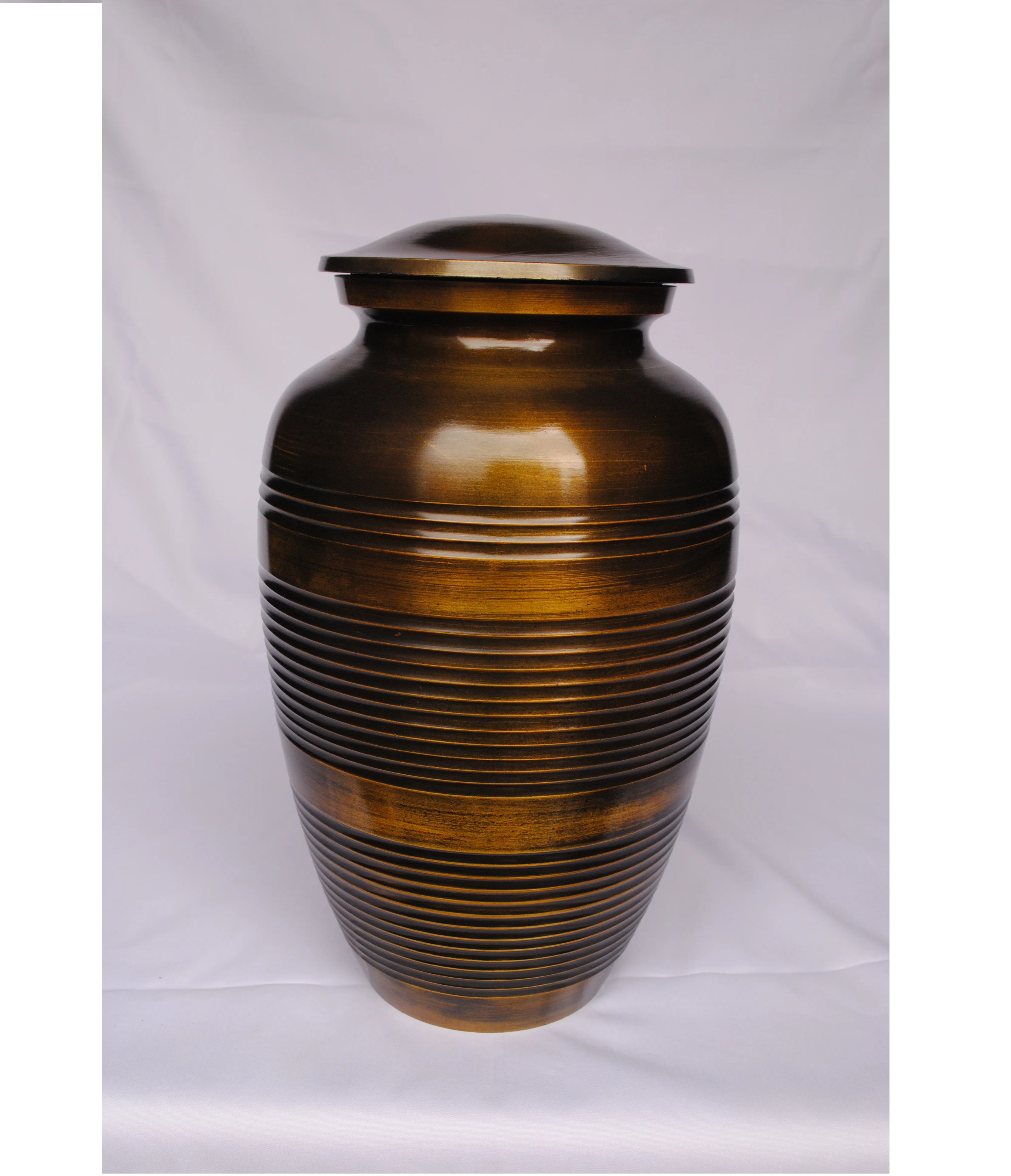 Good Manufacturer and exporter from India Cremation urn for Human Ashes wholesale Brass metal cremation urn