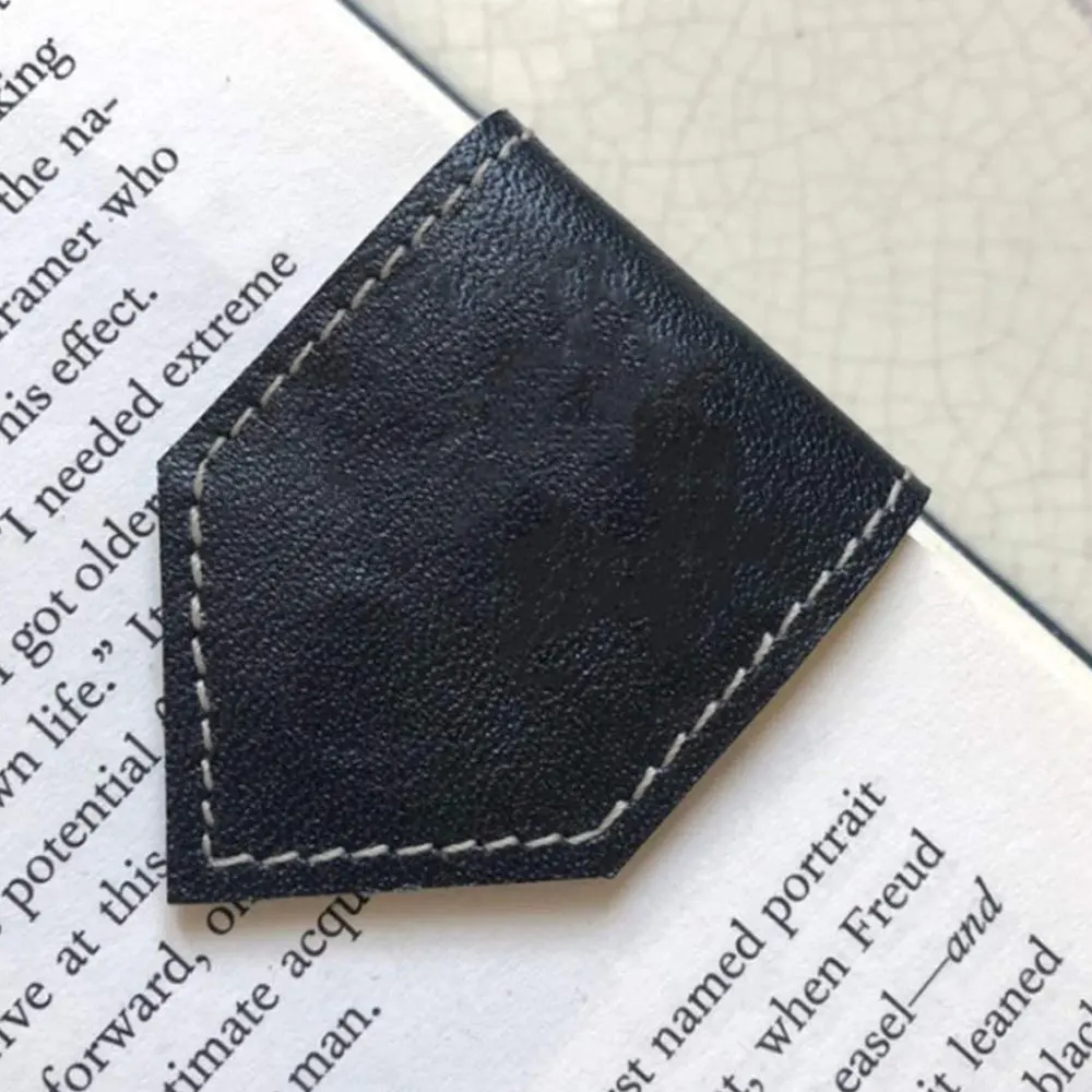 Классическая магнитная закладка-книжка из натуральной кожи ручной работы