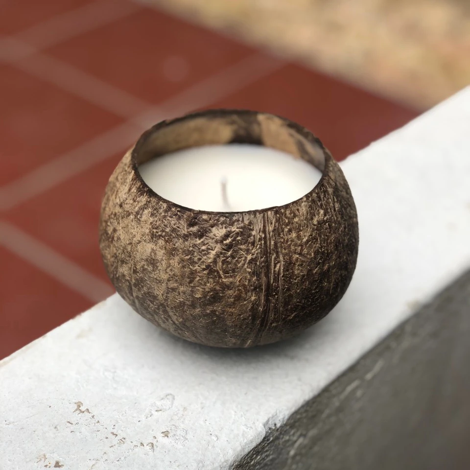 Оптовая продажа свечей из соевого воска ароматические свечи без запаха в миске кокосовой скорлупы