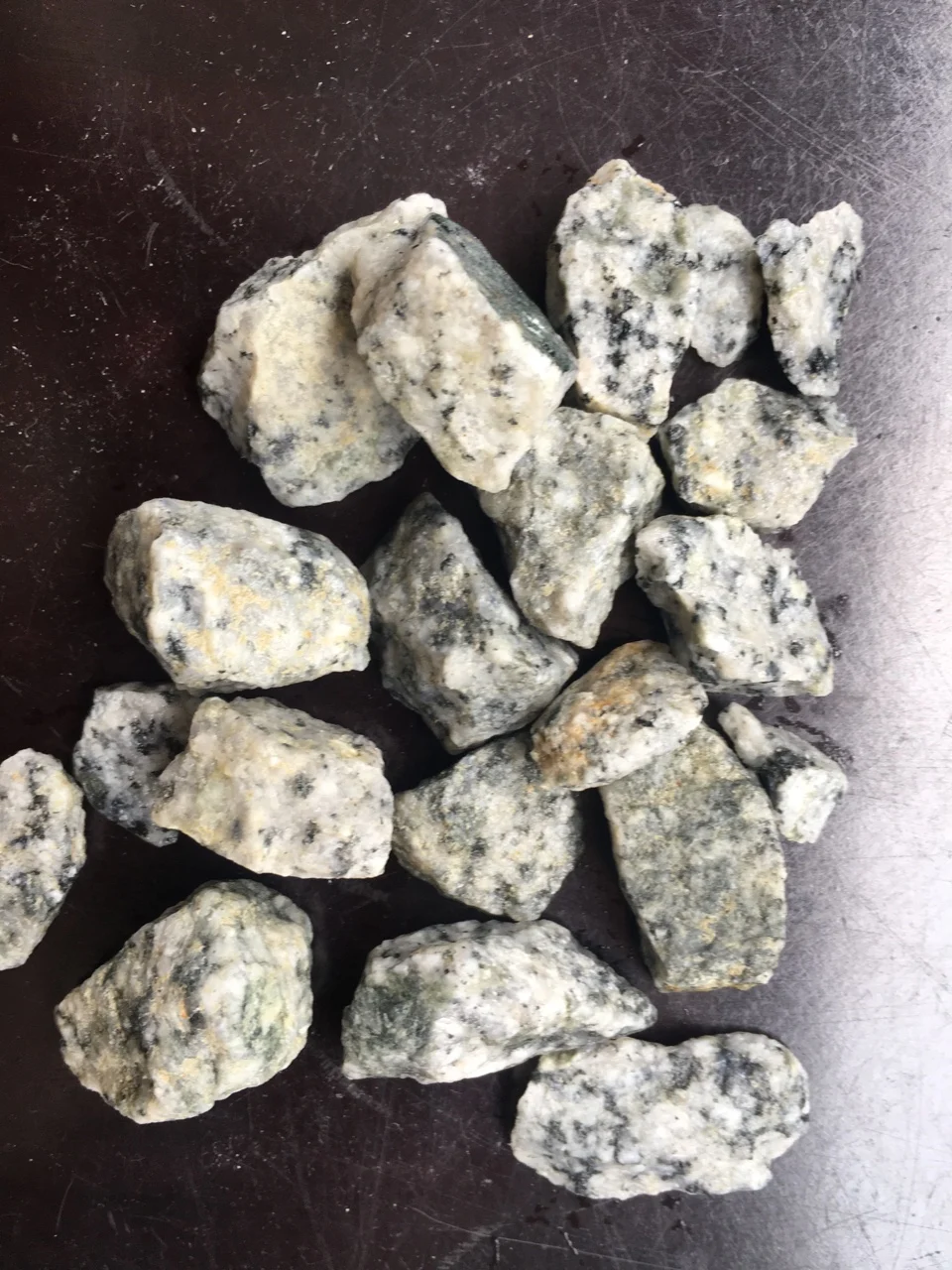 
Vietnam Factory Direct Sale White Black Leopard Granite Natural Stone 