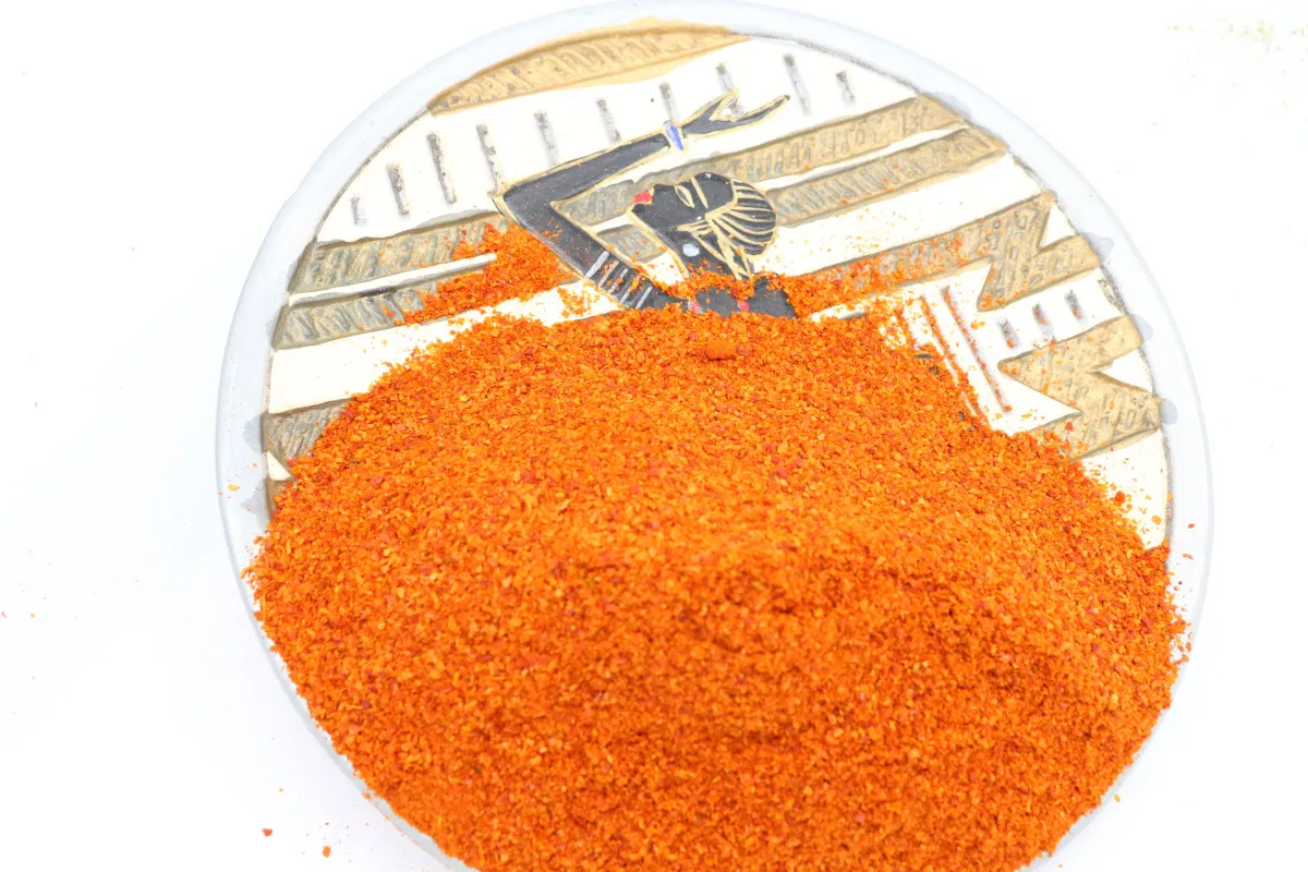 Red Chili Pepper Super Spicy Sweet Paprika Red Powder Chili Pepper For Buyers