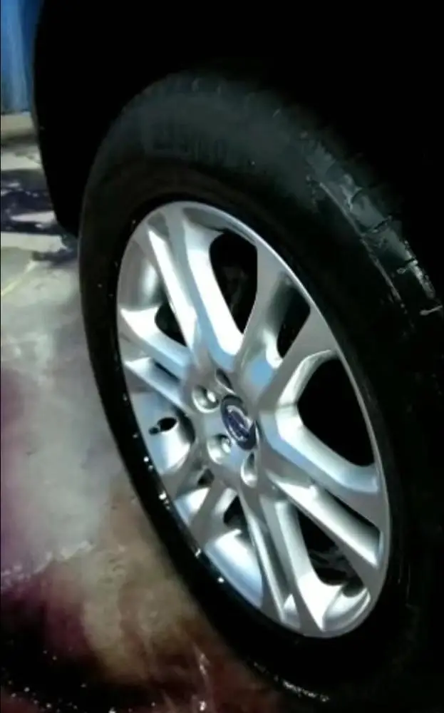 Уход за автомобилем очиститель колес очиститель обода